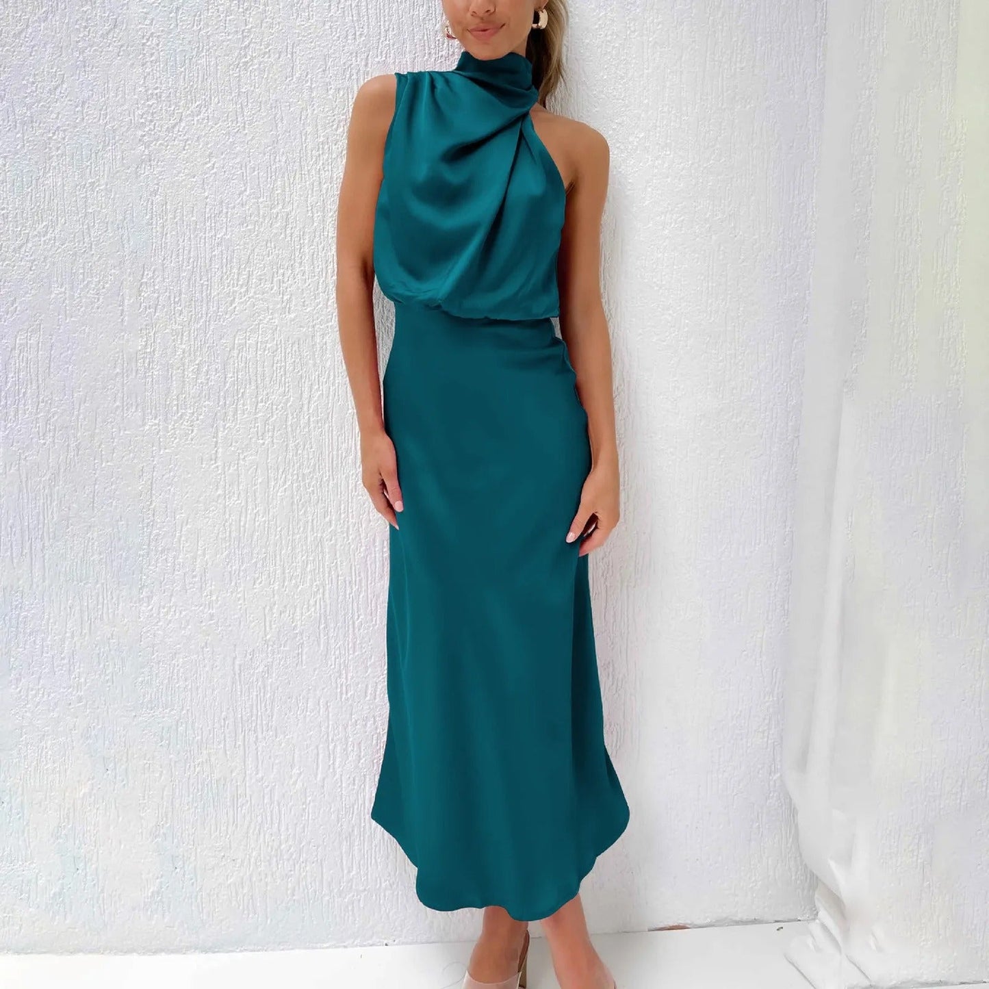 SILIA | Elegante Satijnen Halterjurk