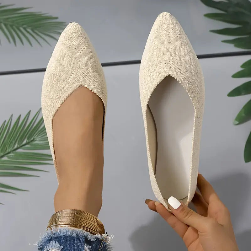 VESPERINE | Modieuze Gebreide Flats met Spitse Neus