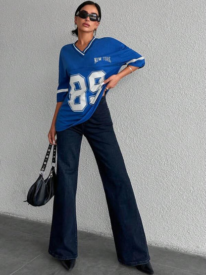 EMELITA | Sportief varsity shirt met V-hals & oversized fit