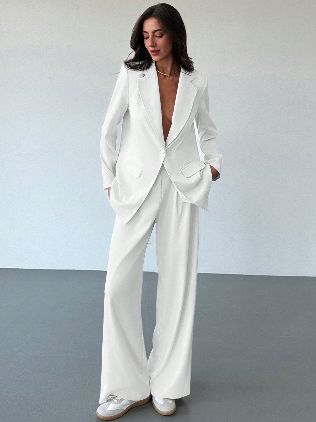EMER | Elegante blazer met ceintuur van gerecycled materiaal