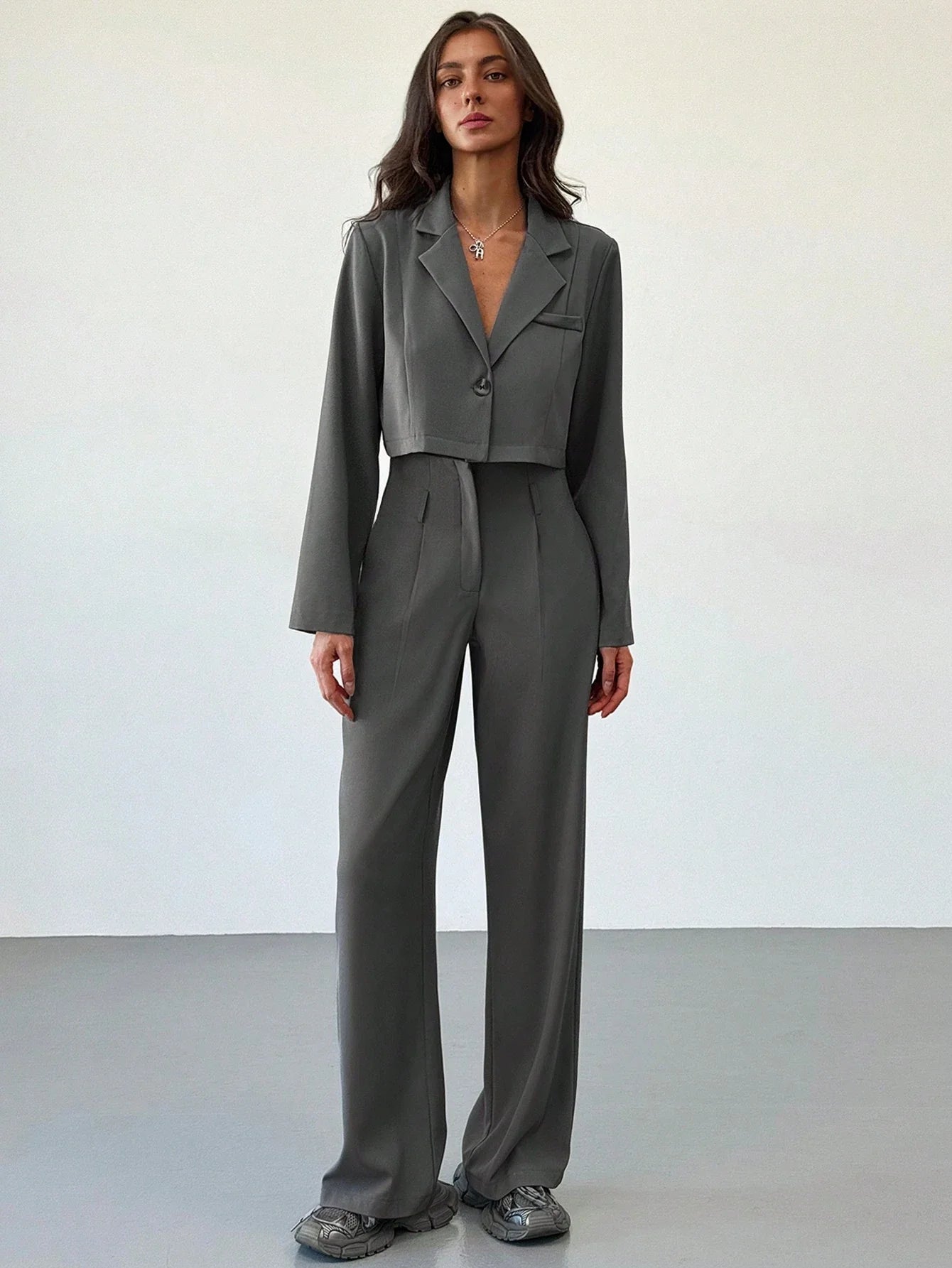 EMER | Elegante blazer met ceintuur van gerecycled materiaal