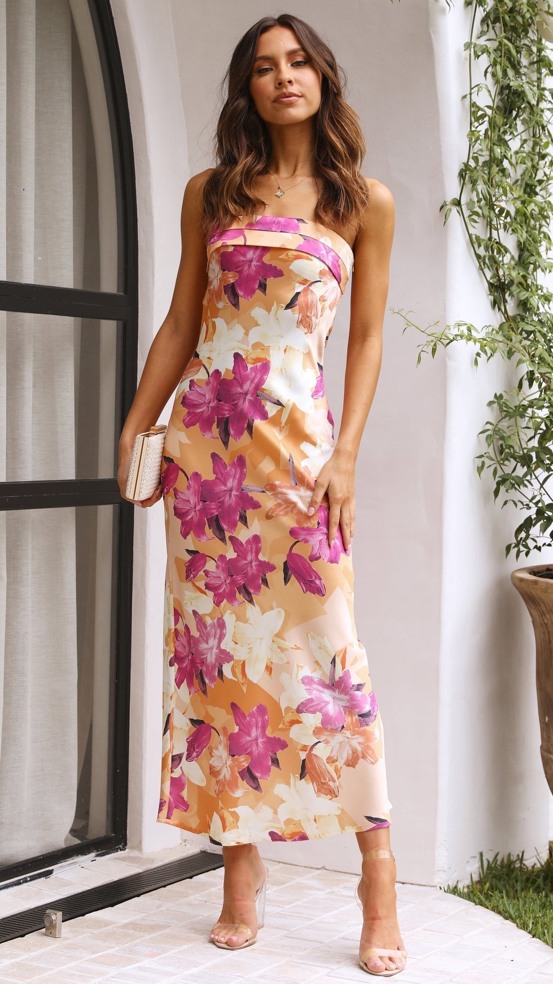 REBECA | Strapless Damesjurk met Elegante Snit