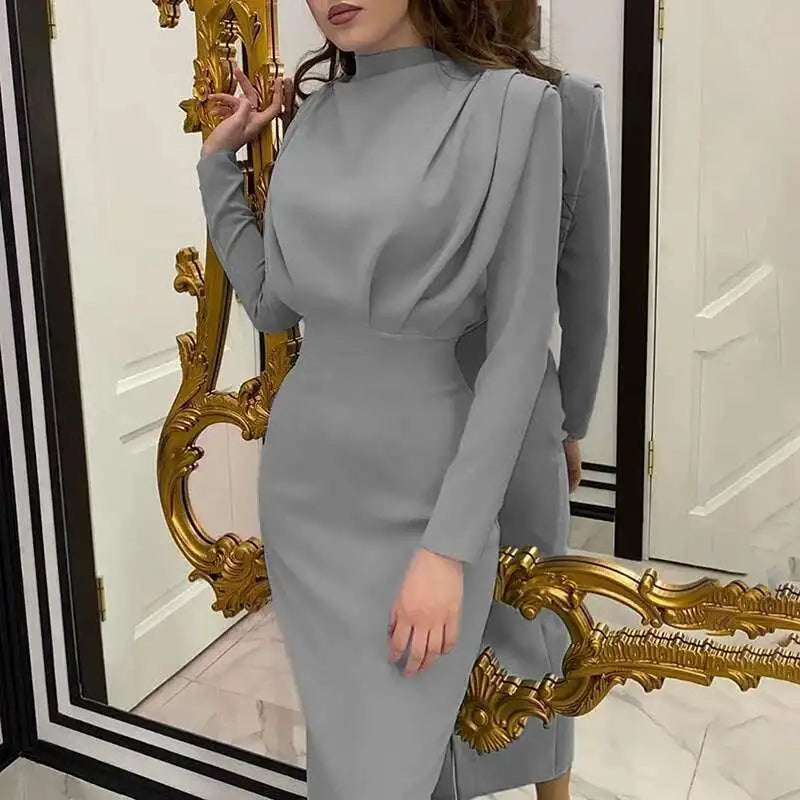 SAMARA | Getailleerde Midi-Jurk met Turtleneck & Lange Mouwen