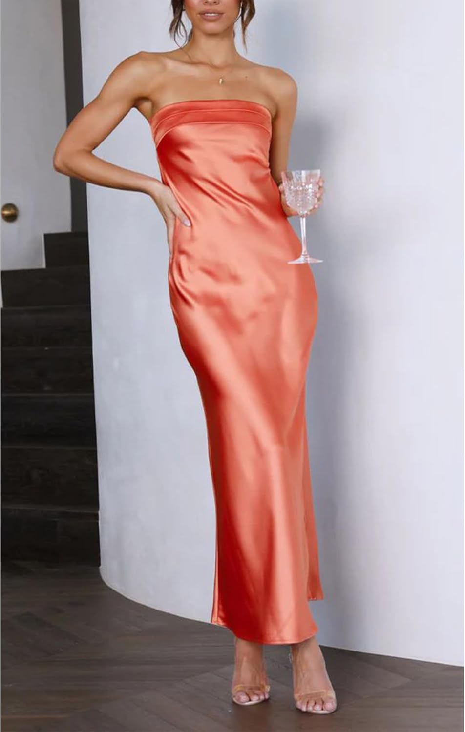 REBECA | Strapless Damesjurk met Elegante Snit