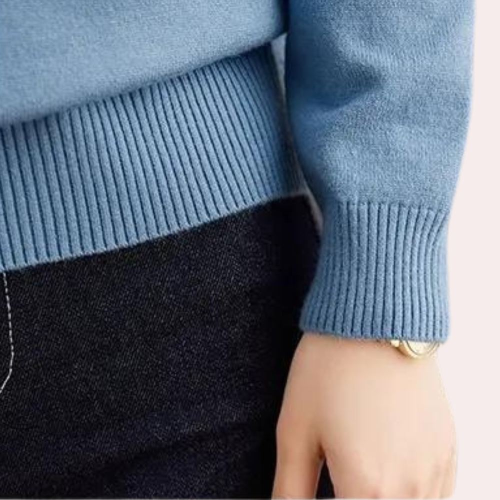LORETO | Elegante gebreide trui met contrasterende kraag
