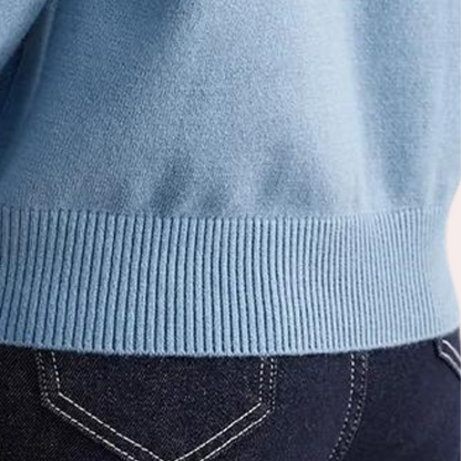 LORETO | Elegante gebreide trui met contrasterende kraag