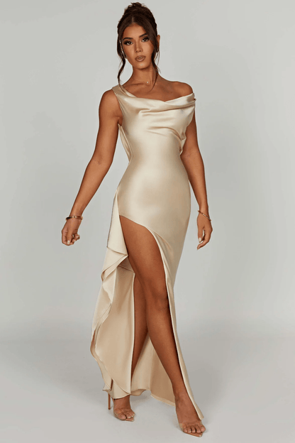 EVANGELINE | Off-shoulder maxi-jurk van luxe satijn