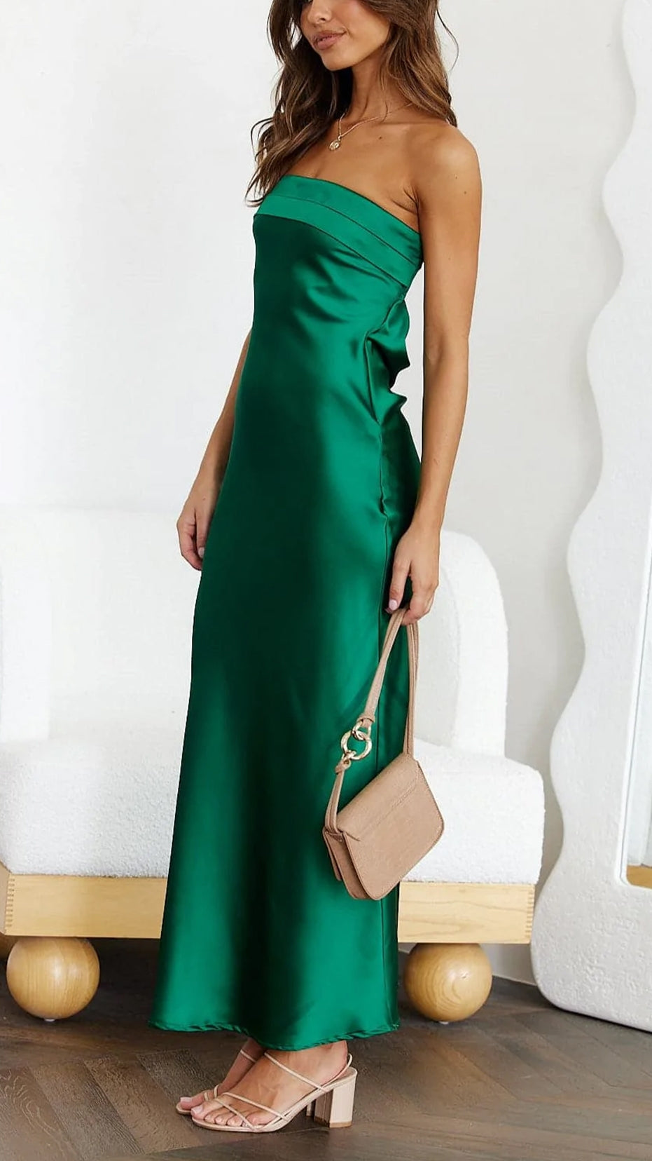 THAISA | Strapless Satijnen Jurk met Verfijnde Borstplooien
