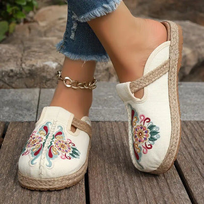SILVELLE | Bohemien Espadrille Muiltjes met Borduurdetails