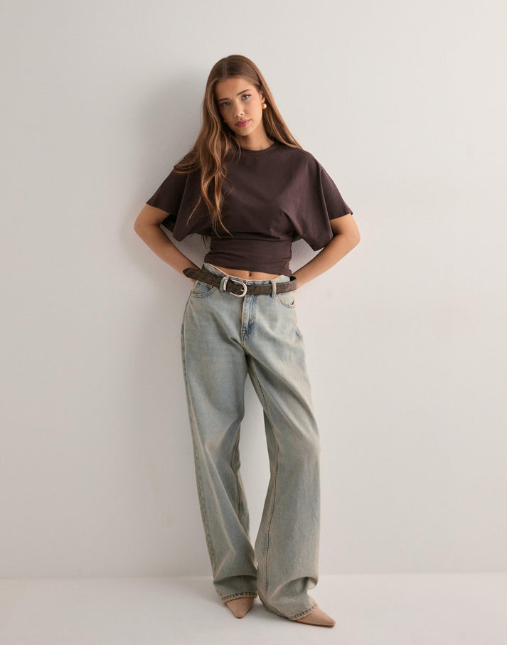 DANIELLE | Elegant Getailleerde Top met Moderne Snit