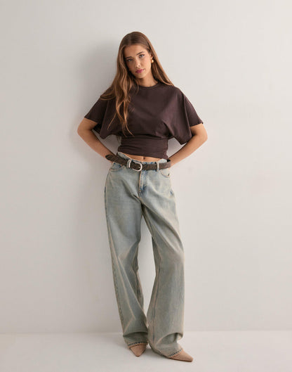 DANIELLE | Elegant Getailleerde Top met Moderne Snit