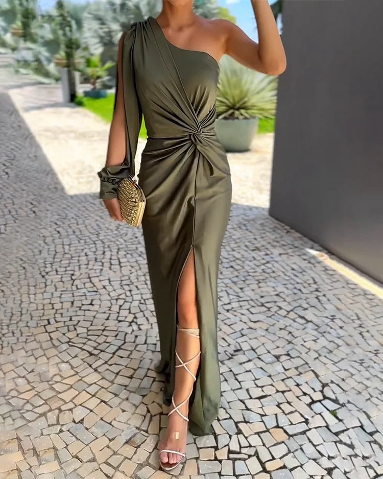 JOSEFINA | Elegante zijden jurk met schouderband en split