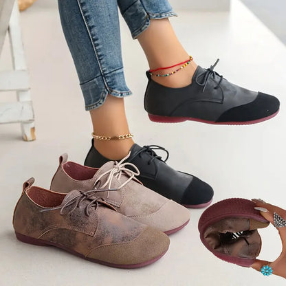 ELVESSA | Modieuze Tweekleurige Veterschoenen – Elegant & Veelzijdig