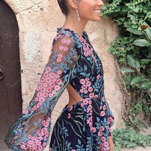 RAFAELA | Zomerse Maxi Jurk met Open Rug & Bloemenprint