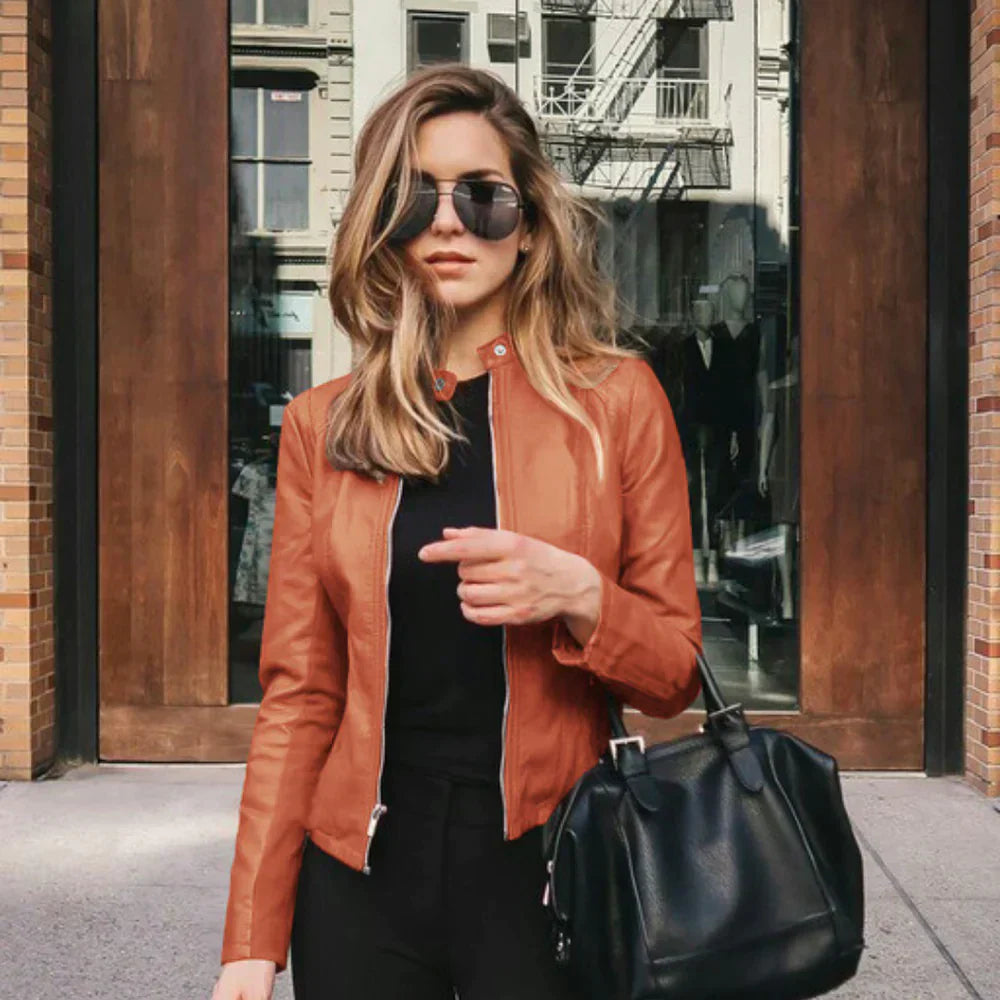 VALERIA | Tijdloos leren damesjack met moderne flair